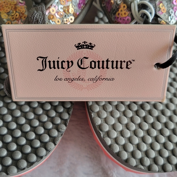 Juicy Couture Size Large Multi-Colored Sequined Flip Flops - Picture 10 of 11